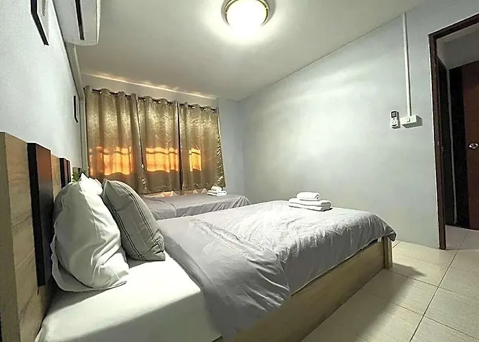 Sukhumvit Soi 12: 3 Bed / 2 Bath For 7 Ppl Group 酒店 2*